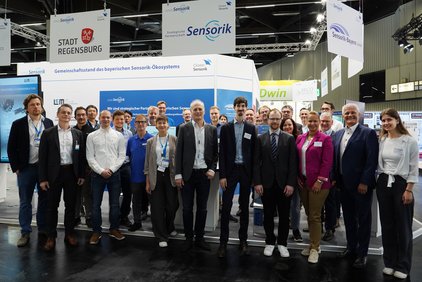 Gruppenbild, Team des Gemeinschaftsstands des Sensorik-Ökosystems auf der Sensor+Test 2025