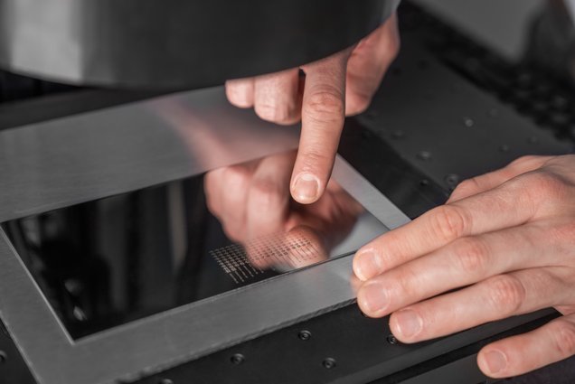Hand auf ICI:Mikroskop